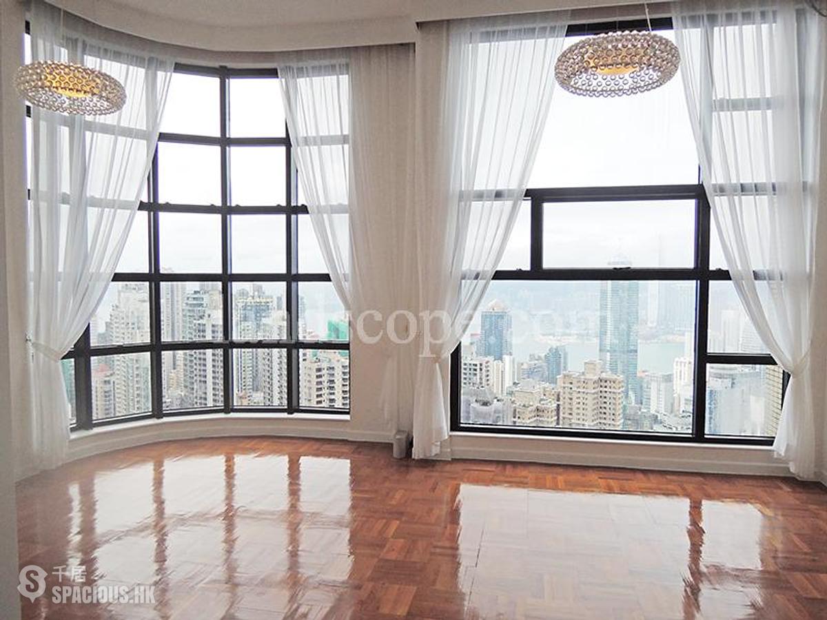 Mid Levels Central - Queen's Garden 01