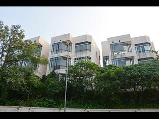 Stanley - Banoo Villa 11