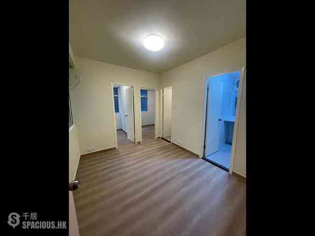 Sai Ying Pun - Wing Cheung Building 01
