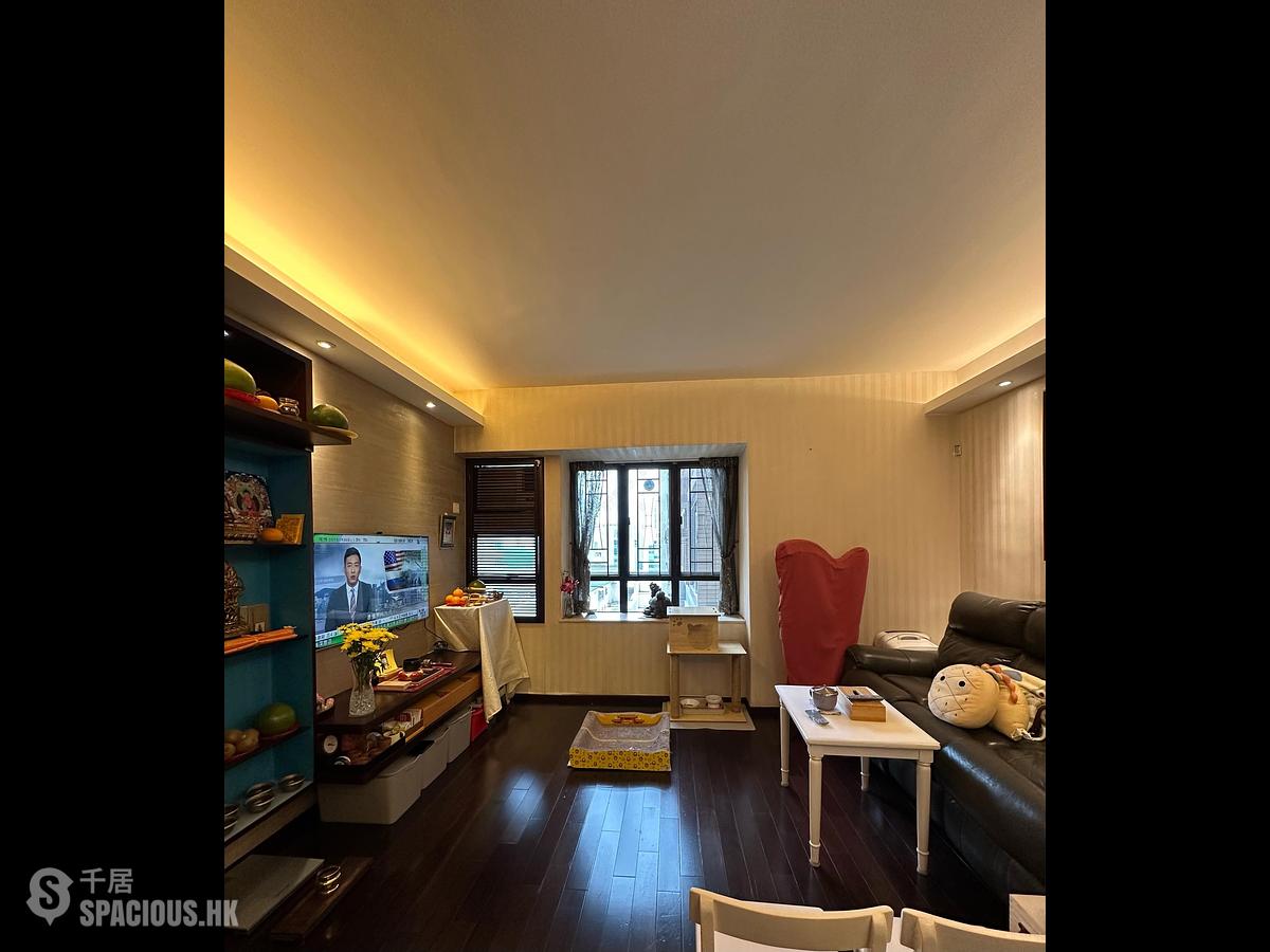 Mid Levels Central - Robinson Heights 01