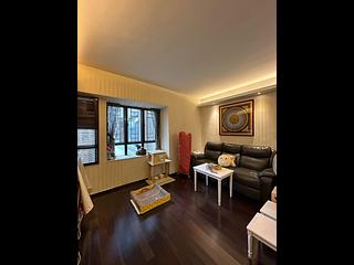 Mid Levels Central - Robinson Heights 02