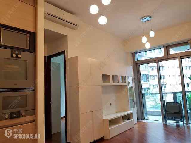 Wan Chai - The Avenue Phase 2 Block 1 01
