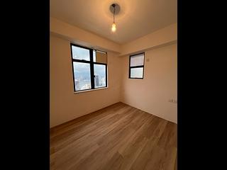 Mid Levels West - Scenic Heights Block 2 14