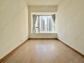 Sai Ying Pun - Island Crest 06