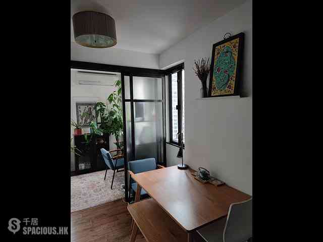 Poho - Silver Jubilee Mansion 01