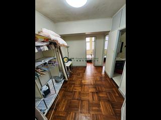 Sai Ying Pun - Sing Fai Building 02