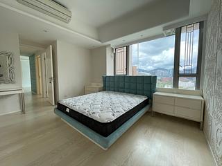 Yau Ma Tei - Parc Palais Block 1 04
