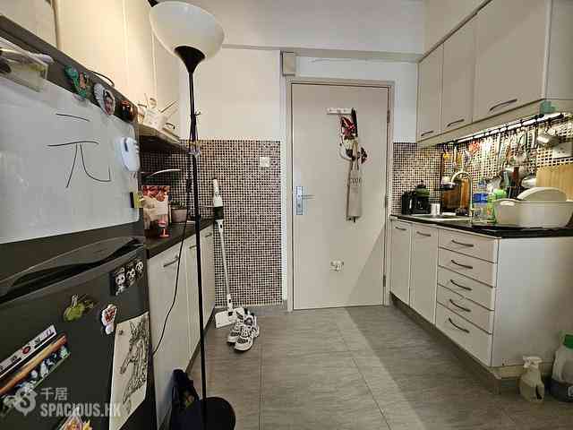 Wan Chai - Wing Tak Building Block A 04