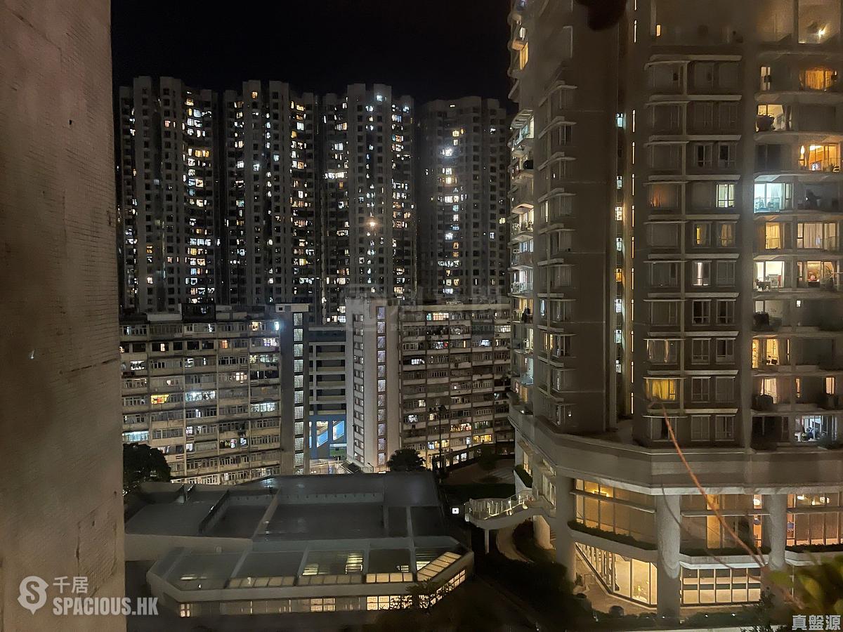 Quarry Bay - Parkvale 01
