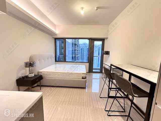 Wong Chuk Hang - The Southside Phase 1 Southland Tower 1B 01