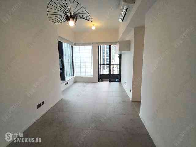 Sai Ying Pun - Bohemian House 01