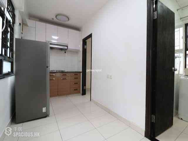 Wan Chai - Fook Cheung House 02