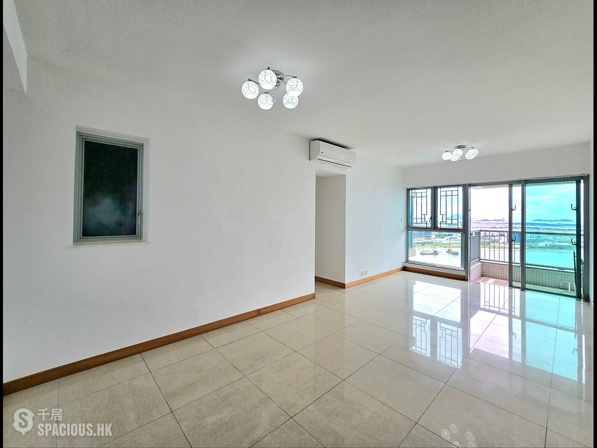 Tung Chung - Coastal Skyline Phase 3 La Rossa Block B (Block 8) 01