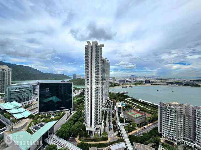 Tung Chung - Coastal Skyline Phase 3 La Rossa Block B (Block 8) 05