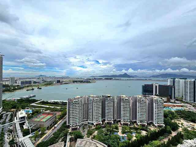 Tung Chung - Coastal Skyline Phase 3 La Rossa Block B (Block 8) 07