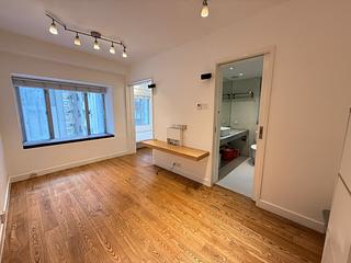 Mid Levels Central - Midland Court 07