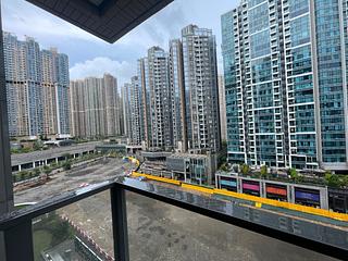 Tseung Kwan O - The Wings IIIA 02