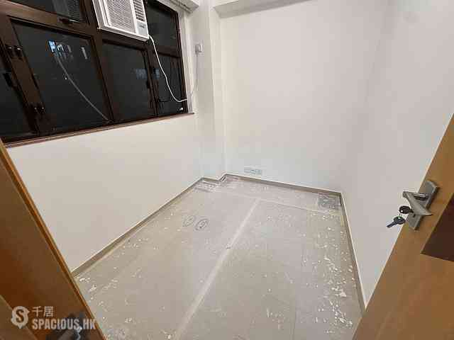 Causeway Bay - Victoria Mansion 03
