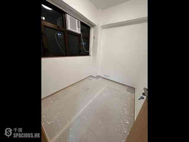 Causeway Bay - Victoria Mansion 04