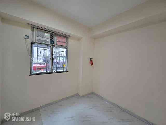 Hung Hom - WHAMPOA ESTATE King Fu Building 05