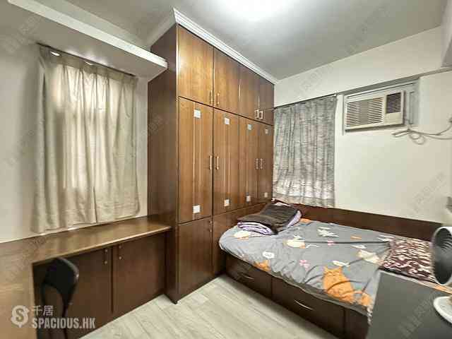 Causeway Bay - Lockhart House Block B 04