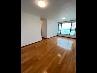 Tung Chung - Seaview Crescent 02