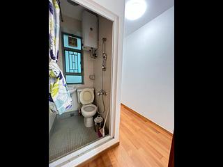 Tung Chung - Seaview Crescent 05