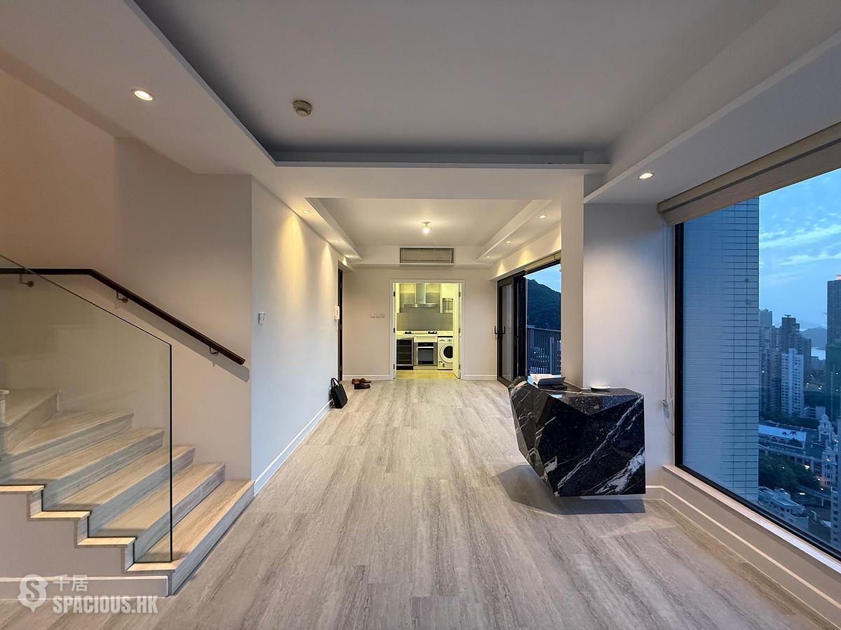 Sai Ying Pun - The Babington 01
