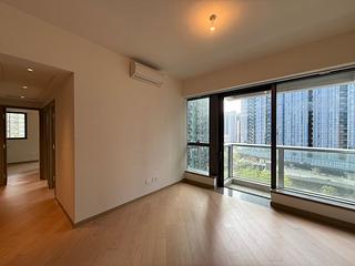 Wong Chuk Hang - The Southside Phase 1 Southland Tower 2B 05