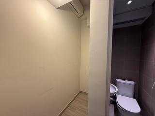 Wong Chuk Hang - The Southside Phase 1 Southland Tower 2B 09