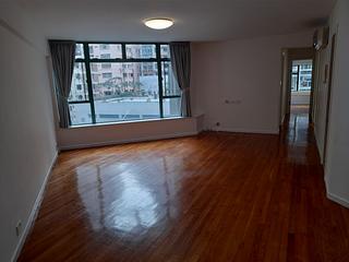 Mid Levels Central - Robinson Place Block 2 07