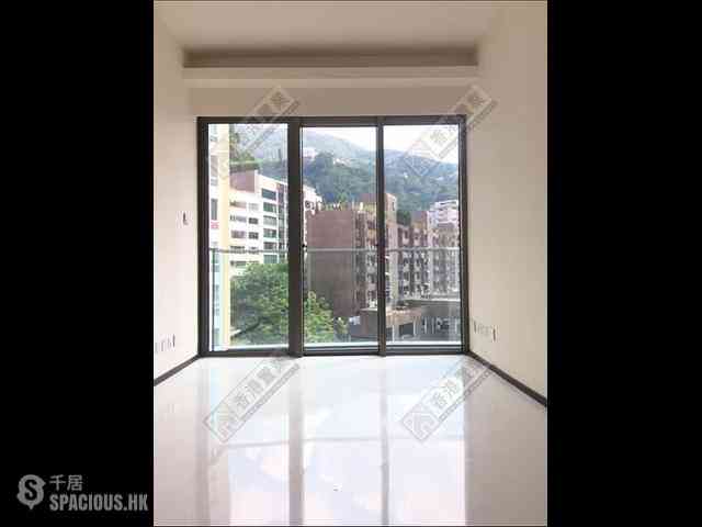 Happy Valley - Regent Hill 01