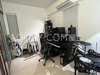 Sai Ying Pun - Rhine Court 08