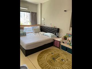Sai Ying Pun - Rhine Court 12