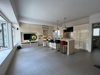 Mid Levels Central - Woodlands Terrace 03