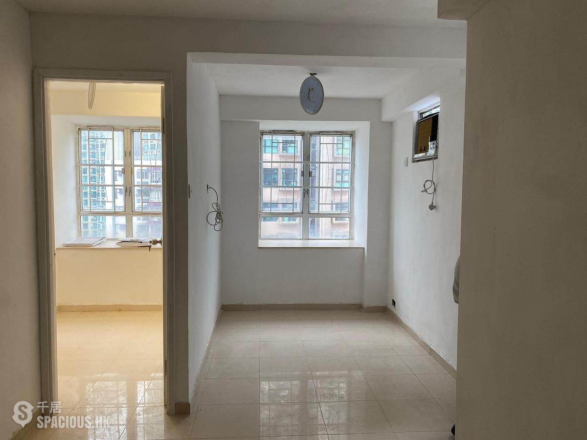 Kennedy Town - Smithfield Terrace Block C 01
