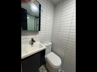 Causeway Bay - Hoi Deen Court 04