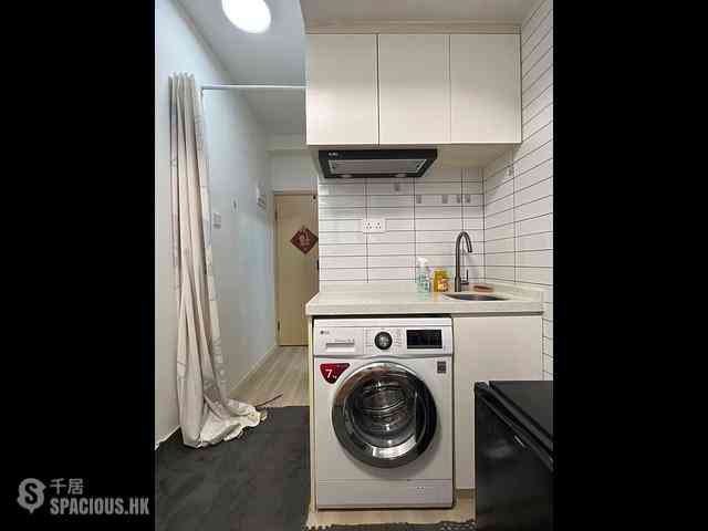 Causeway Bay - Hoi Deen Court 01