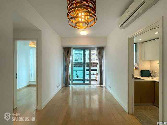 Tseung Kwan O - Savannah Block 3C 01
