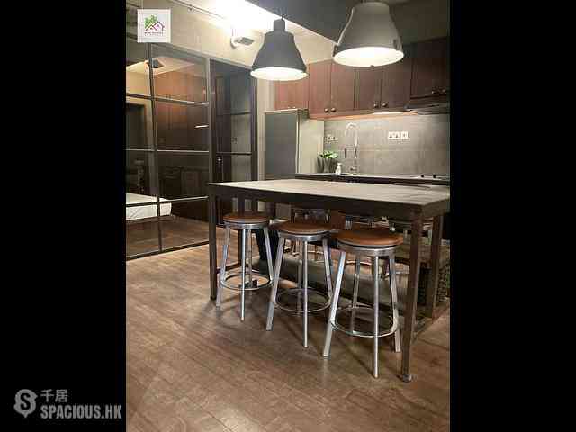 Sheung Wan - 243, Wing Lok Street 04
