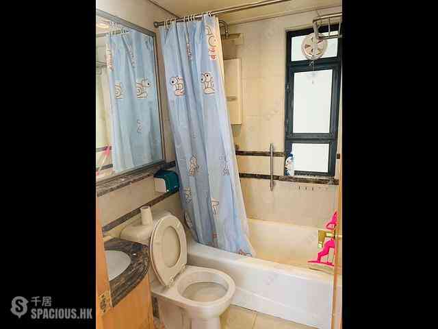 Wan Chai - Cathay Lodge 05
