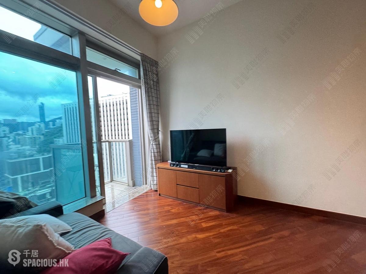 Wan Chai - The Avenue Phase 2 Block 2 01