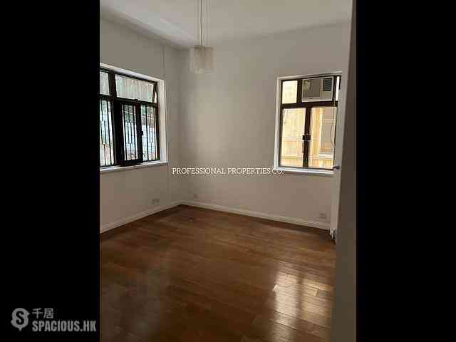 Mid Levels Central - Donnell Court 05