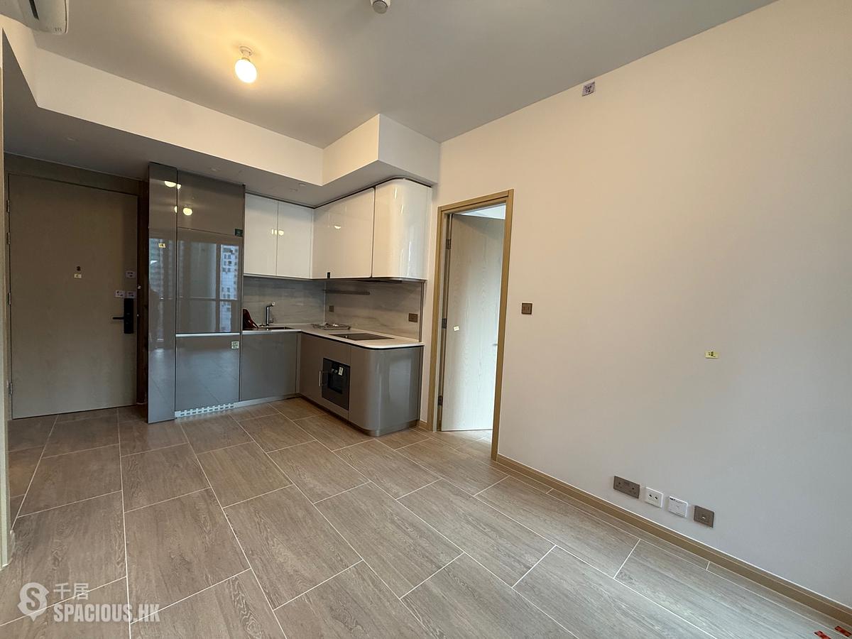Wong Chuk Hang - The Southside Phase 4A La Montagne I Tower 2B 01