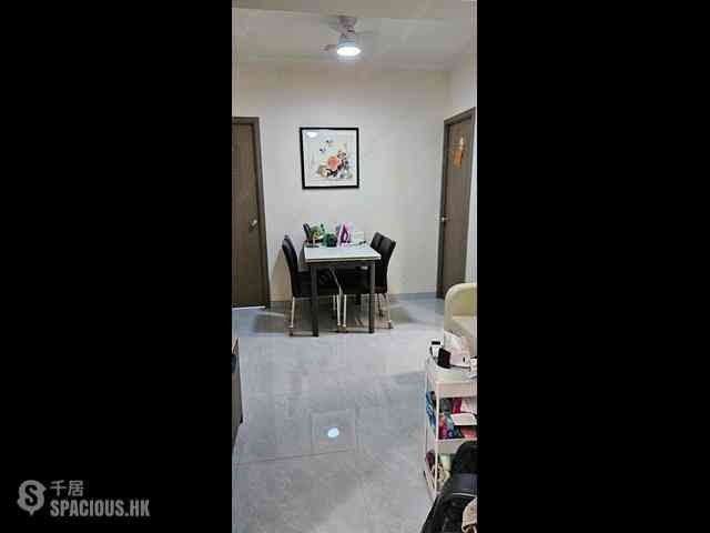 Wan Chai - Hay Wah Building Block B 01