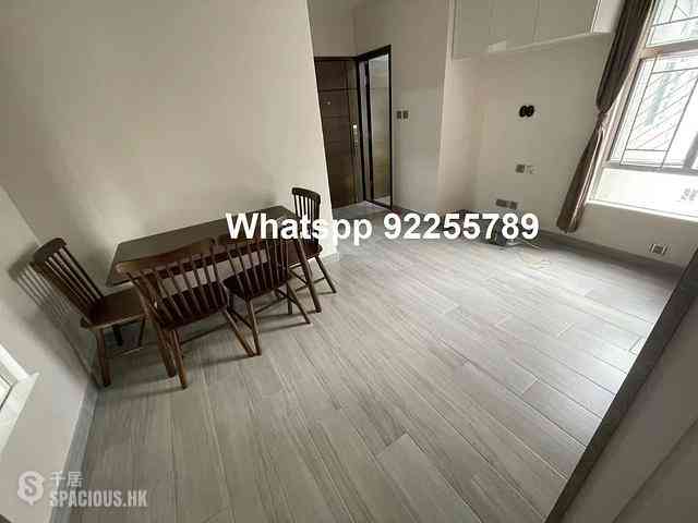 Sai Ying Pun - Yee Fung Court 01