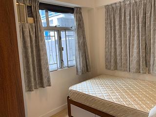 Wan Chai - Luckifast Building 07