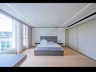 九龙塘 - 喇沙利道18A号 - 蓝宝 16