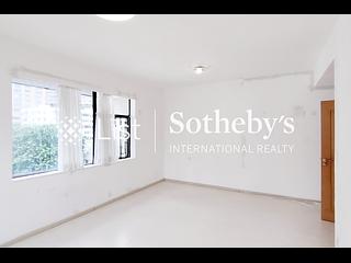 Mid Levels Central - Wealthy Heights 04