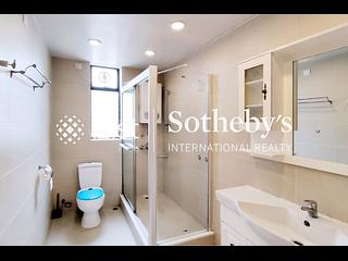 Mid Levels Central - Wealthy Heights 05